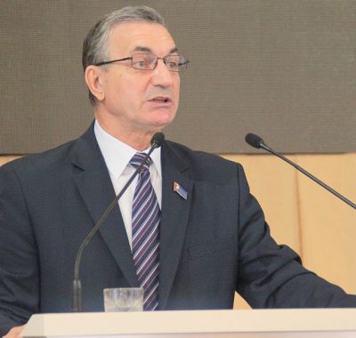 Председатель хабаровской городской думы Сергей Савков: «Предлагаемая формулировка... содержит коррупционную составляющую».