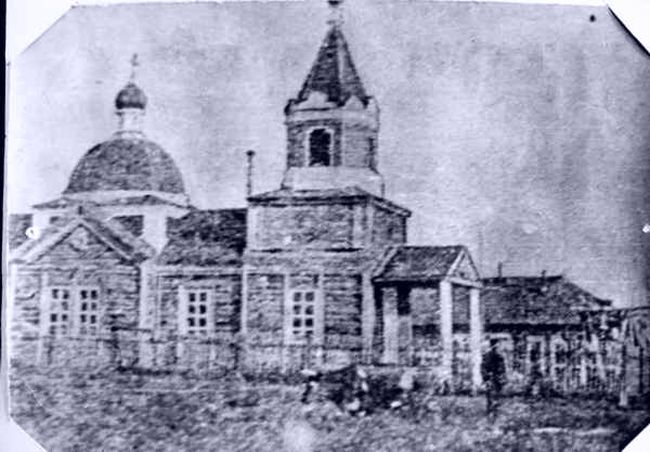 В 1805 году в городе проживало уже около 800 человек, город был огорожен стеною, имел трое ворот, магазинов пять, две лавки, девять казенных зданий, питейный дом, церковь постройки 1758 года, 90 жилых домов, казенная баня