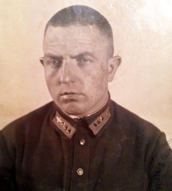 Сергей Феоктистов - старший  политрук -УП, 1942 г. - «Не  отдадим  России  никому!»