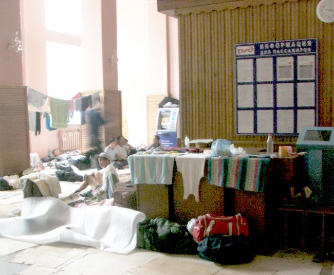 Здесь расположены билетные кассы в ж\д вокзале п. Ванино