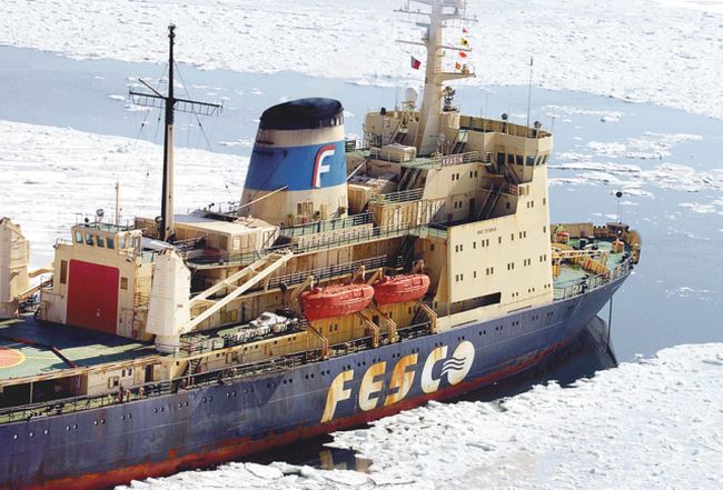 На борту ледокола «Красин»