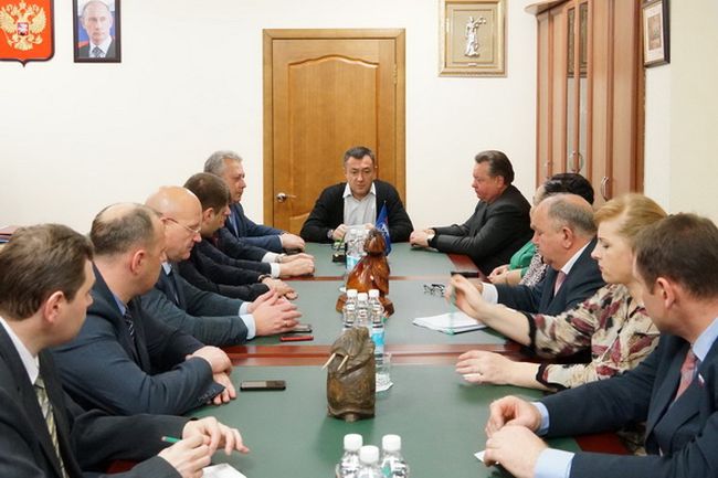 На Камчатке побывал депутат Госдумы РФ Виктор Пинский.