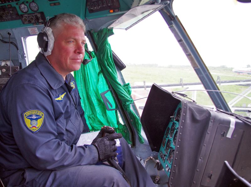 Станислав Штинов, пилот-инспектор (по безопасности полетов) отдела летной подготовки и безопасности полетов Хабаровского авиационно-спасательного центра МЧС России