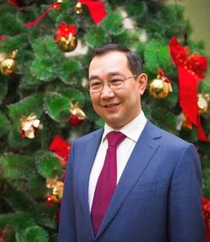 Айсен Николаев