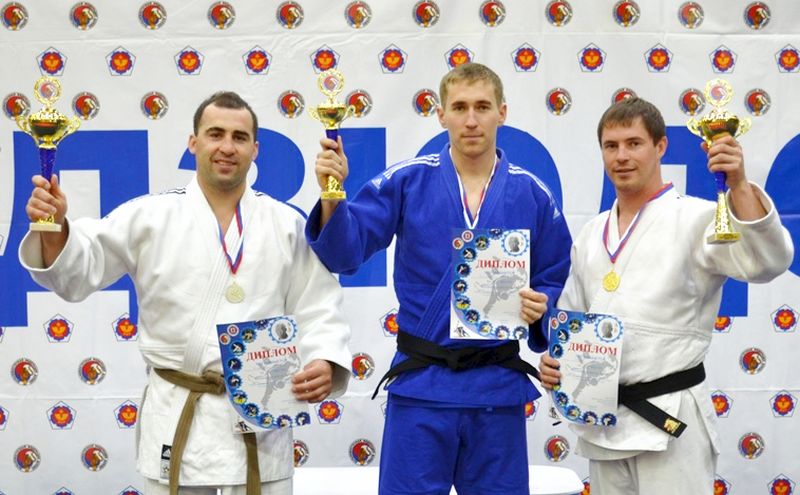 Сотрудники УМВД России по Хабаровскому краю стали победителями Чемпионата Дальневосточного федерального округа по дзюдо
