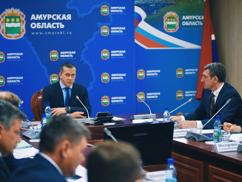 Полпред Президента в ДФО Юрий Трутнев рассмотрел стратегию развития Приамурья