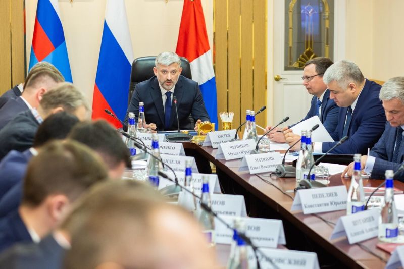 Во Владивостоке прошел всероссийский селектор, посвященный нацпроекту БКАД