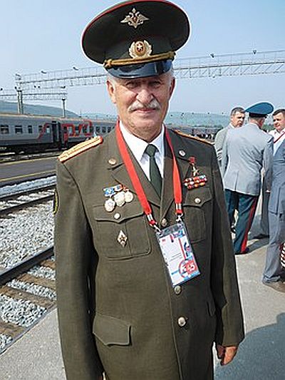 Герой Социалистического Труда полковник в отставке А.В. Шанцев на торжествах в Тынде в июле с.г. Фото из открытых источников.