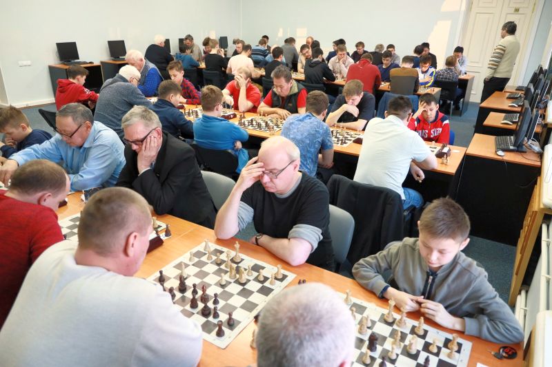В Хабаровске стартовал чемпионат Дальнего Востока по шахматам
