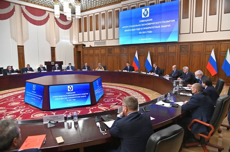 Михаил Дегтярёв разворачивает глав муниципалитетов лицом к людям