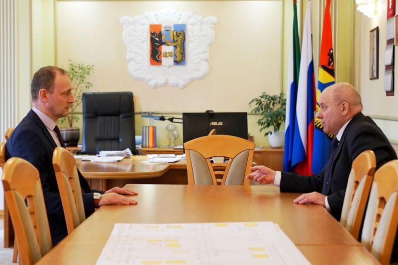 Владимир Матвеев и Сергей Кравчук (слева направо)