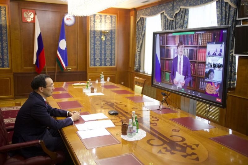 Айсен Николаев обозначил приоритетные задачи развития региональной системы образования