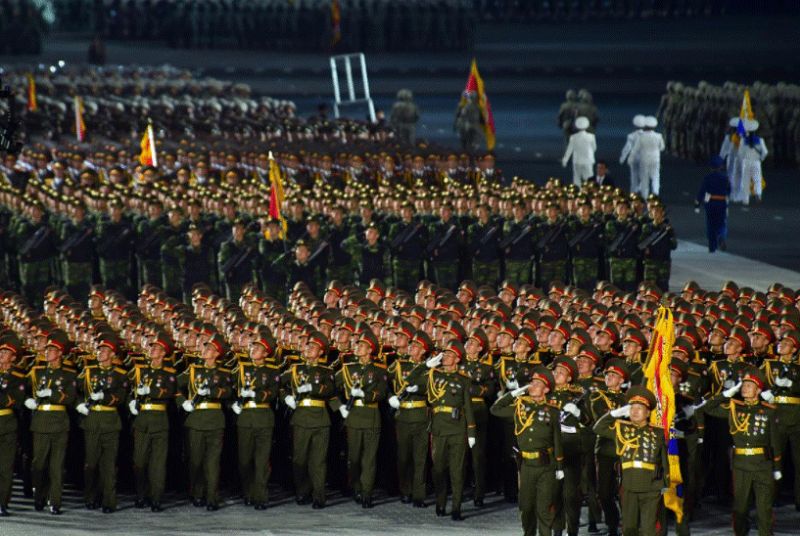 Колонны военного парада в честь 75-летия основания ТПК.