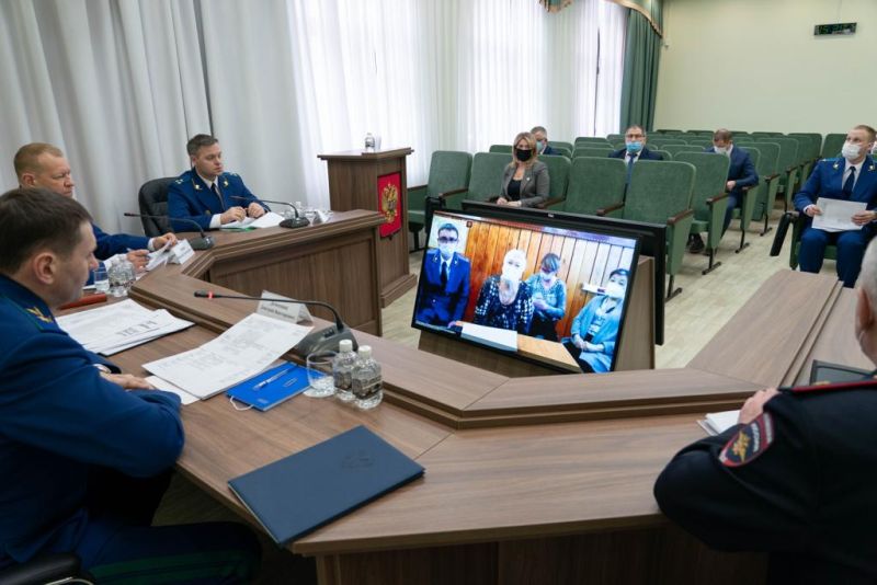 Заместитель Генпрокурора РФ Дмитрий Демешин провел личный прием граждан в Хабаровском крае