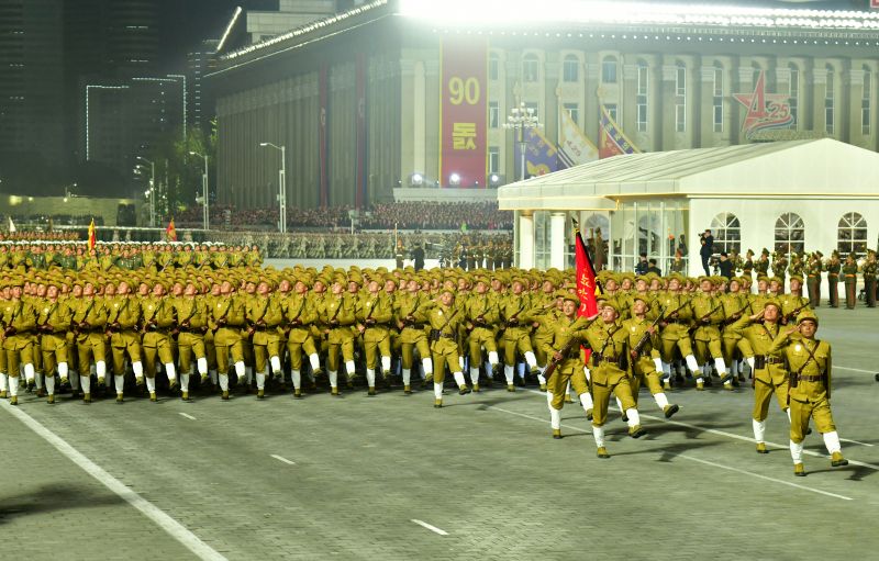 Колонна вооруженного отряда периода антияпонской вооруженной борьбы