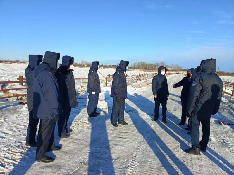 Пункты пропуска Амурзет (РФ) и Лобэй (КНР) соединила международная переправа