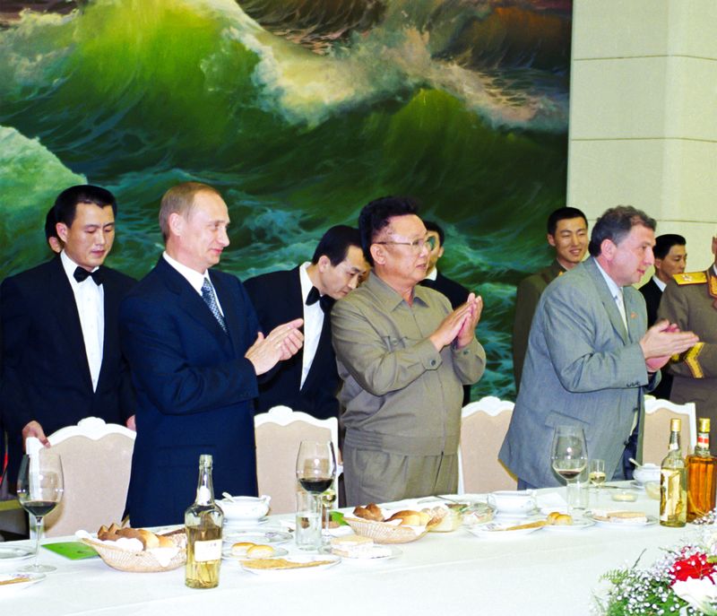 На банкете в честь VIP-гостя из РФ