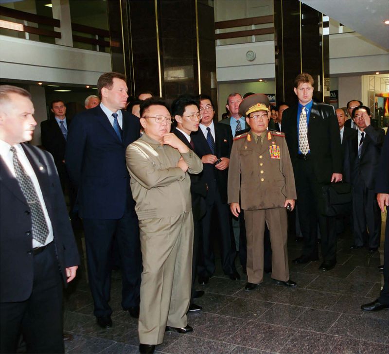 На Кировском заводе.