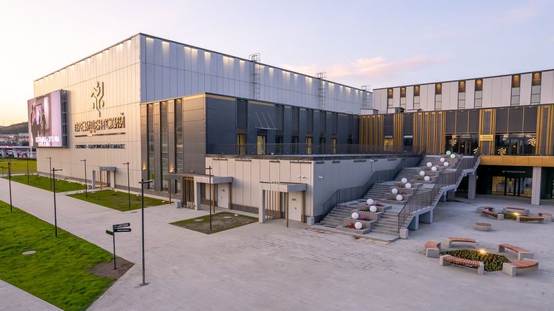 Готовность спорткомплекса «Президентский» проверили в Магадане