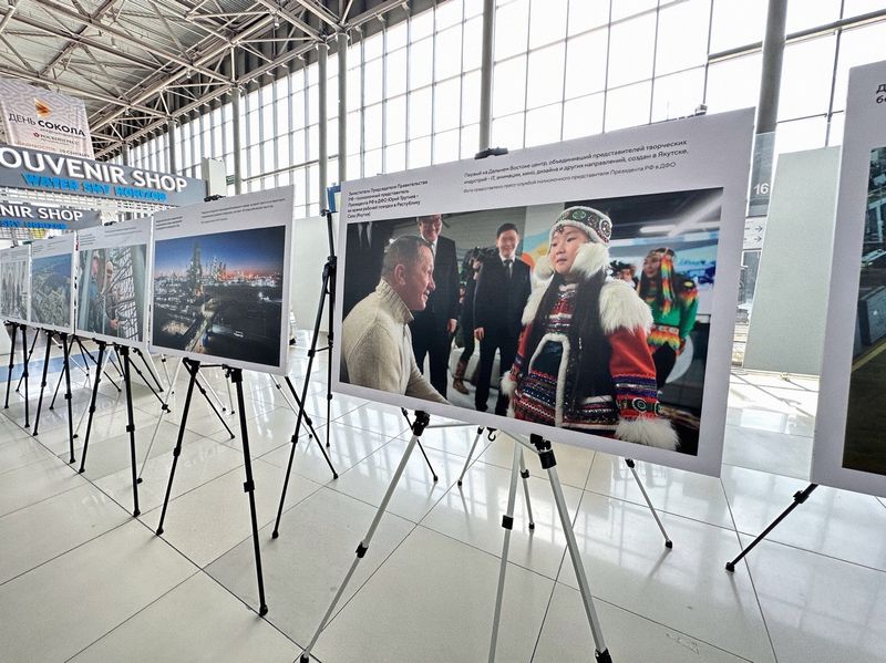Международный аэропорт Владивосток создает арт-настроение на Восточном экономическом форуме