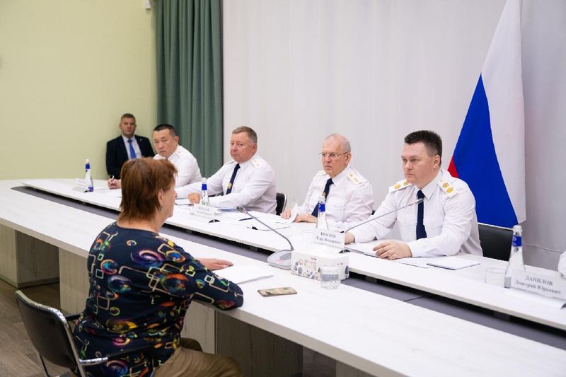 Генпрокурор России провел личный прием жителей Хабаровского края