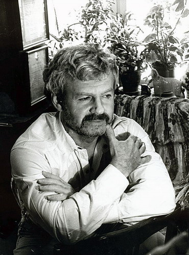 Ученик Галанта - Евгений Черносвитов - так мог выглядеть Есенин в 64 г. Галант говорил, что Черносвитов похож на поэта