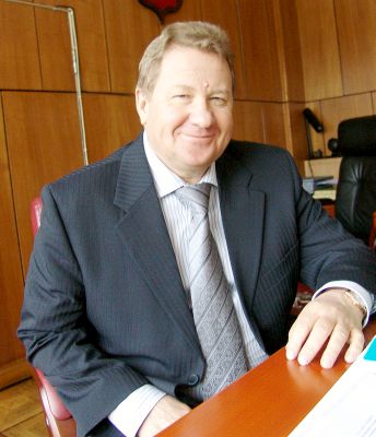 Глава ОАО ХСЗ г-н Кошкарев хочет за полгода воссоздать ремонт дизелей, на отладку которого ушло 10 лет