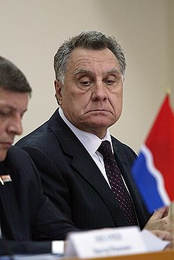 Виктору Горчакову не понравилась инициатива губернатора самому назначать руководителя КСП| Фото: Евгений Переверзев/Коммерсантъ