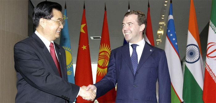 Председатель КНР Ху Цзиньтао и президент РФ Дмитрий Медведев