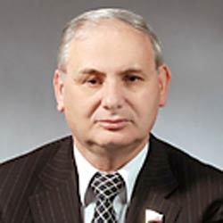 Истец Б. Резник