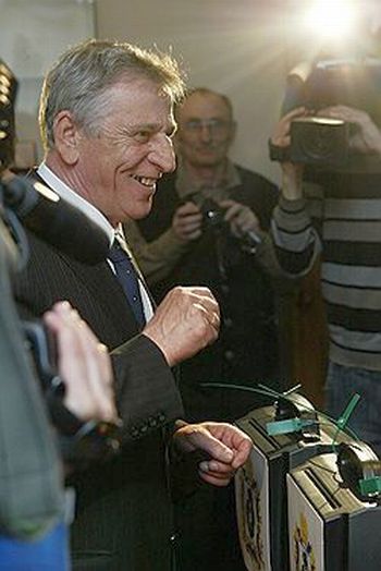 Николай Повзык ожидает притока молодой рабочей силы для выполнения гражданских заказов. Фото: Евгений Переверзев/Коммерсантъ