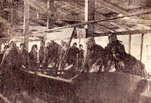 Русские. Мойка рыбы на амурских промыслах. стр. 10.