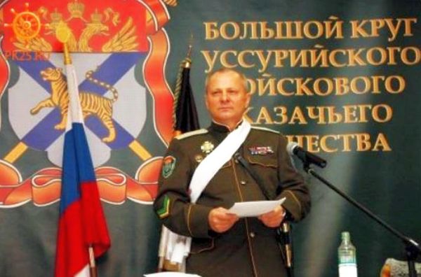 Свежеиспеченный атаман О. Мельников