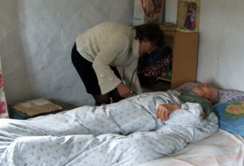 Ветерана войны, инвалид Павел Васильевич Иванченко, живет в доме без света