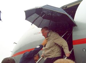 В. Жириновский в Хабаровске. Нажмите, чтобы УВЕЛИЧИТЬ (нажмите, чтобы увеличить)