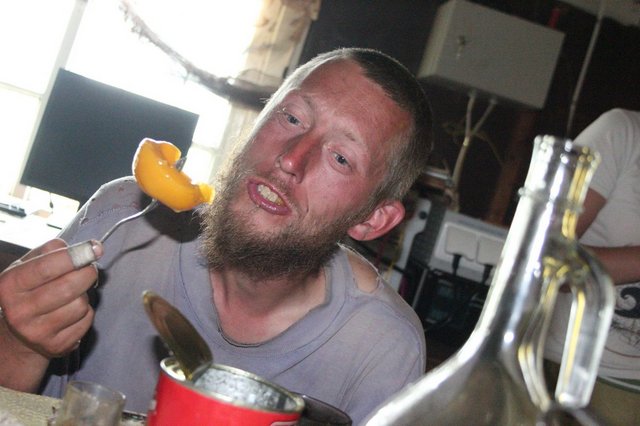 Виталий разошёлся