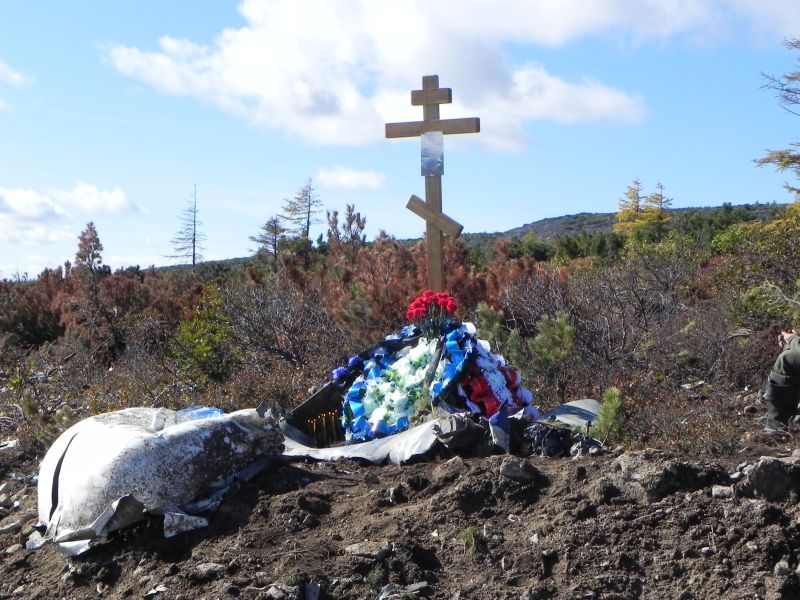Крест на месте крушения