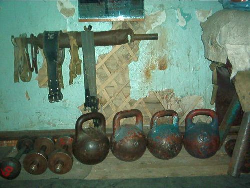 В таких залах тренировались будущие чемпионы Высокогорного