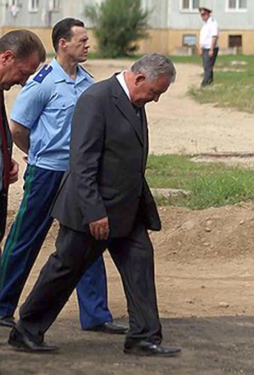 Сегодня Белый дом предложит министру развития Дальнего Востока Виктору Ишаеву сложить большую часть еще не принятых полномочий. Фото: Евгений Переверзев /  Коммерсантъ